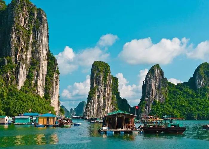 Căn hộ Bay 2 Day 1 Night Cruise From Hanoi Includes Meals Hạ Long